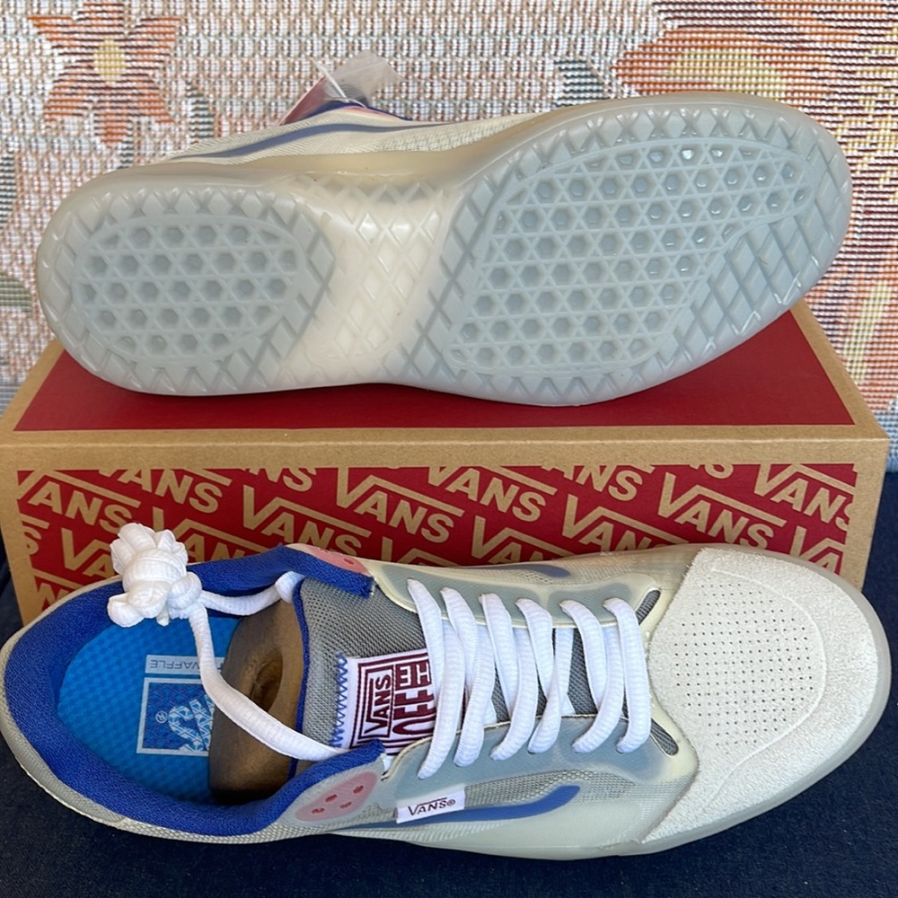Vans Men’s Evdnt Rw Ultim
Color Wheel Creme
VN0A5DY5982
sneakers - Picture 5 of 16